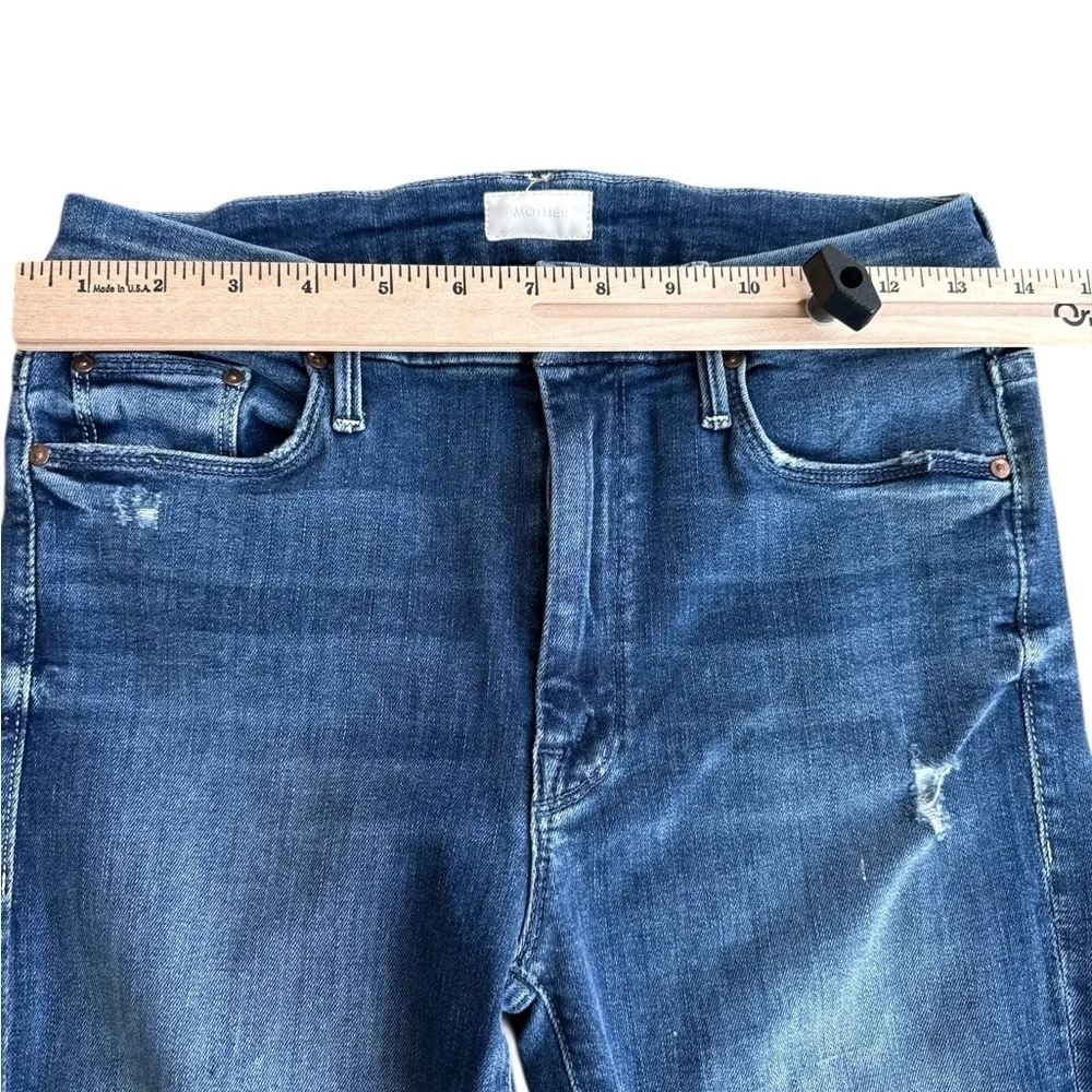 MOTHER High Waisted Looker Ankle Fray Jeans